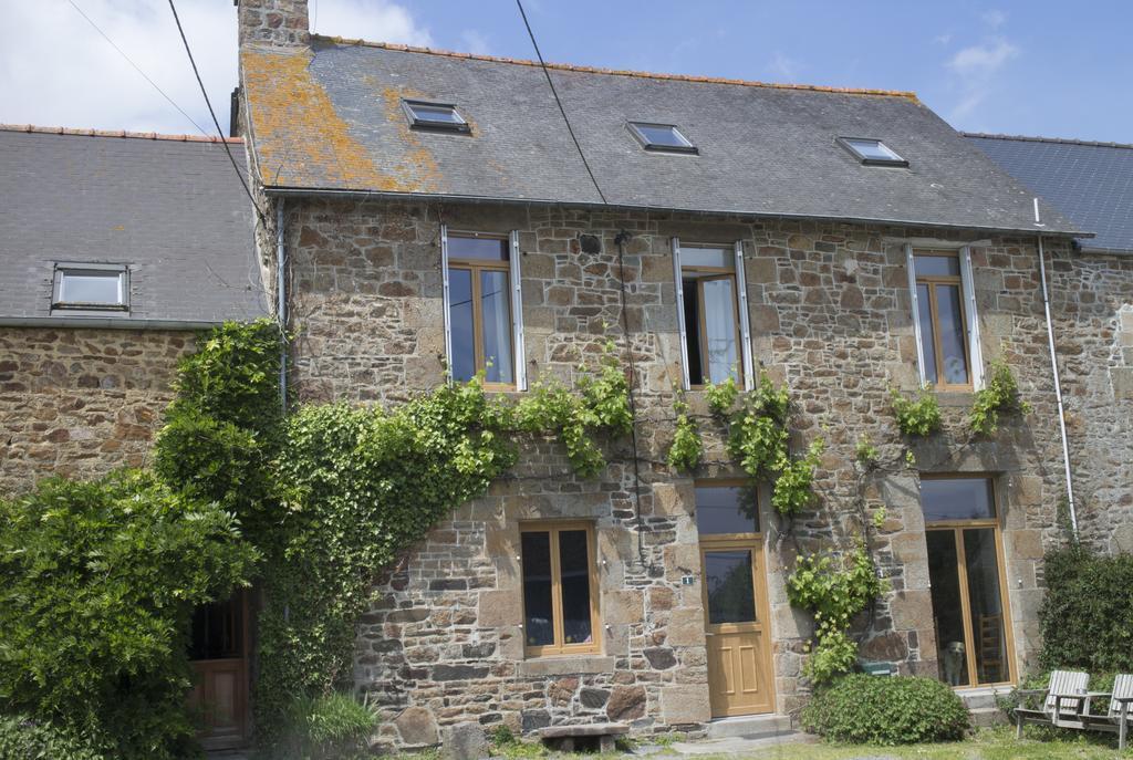 Chambres D'Hotes Ferme De La Baie Roz-sur-Couesnon Eksteriør billede